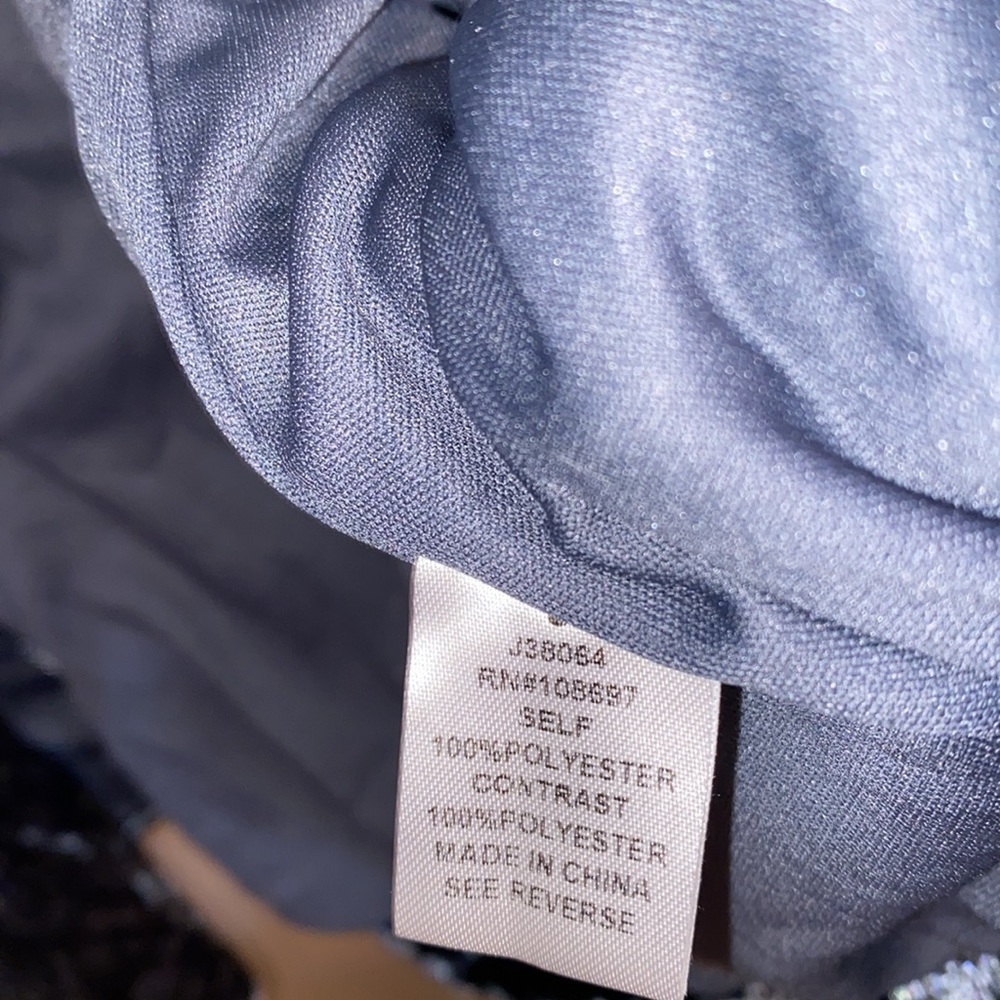 Adorable velvet feeling blazer - Picture 9 of 9